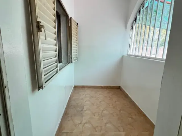 Gabode 4 - Appartement F3 à Louer