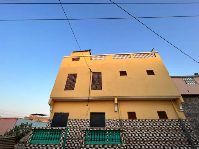 Quartier sharaf - Appart F4 avec terrass