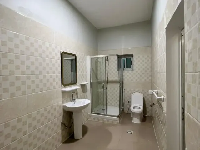 Haramous - nouvel appartement F4 à Louer