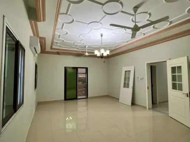 Haramous - nouvel appartement F4 à Louer