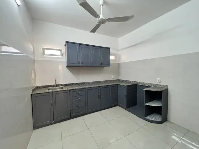 Saline-ouest appartement F4 à louer