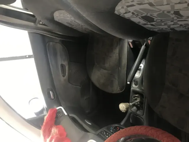 Peugeot 207 compa
