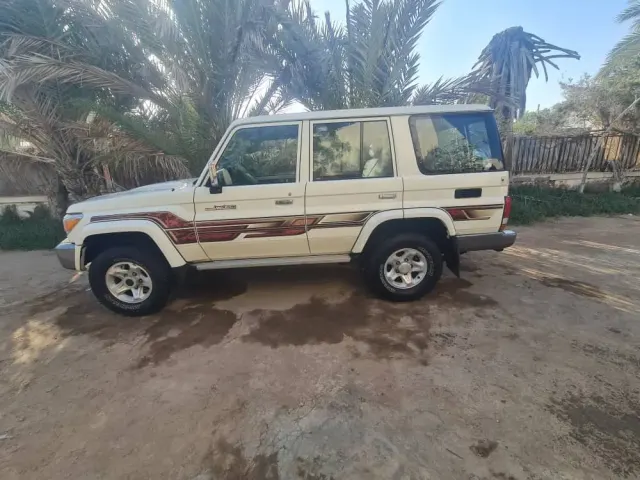 Toyota Land Cruiser Hardtop