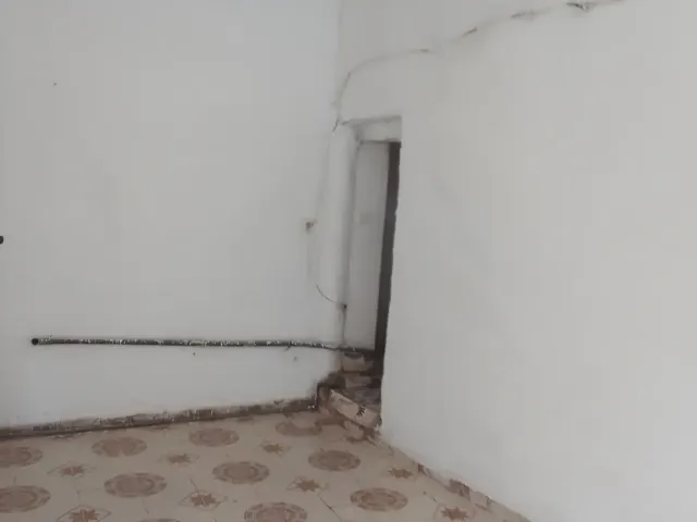 Local commercial