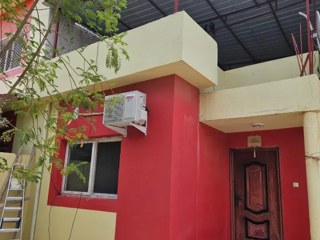 Cite Hamdani - Maison F4 à Louer