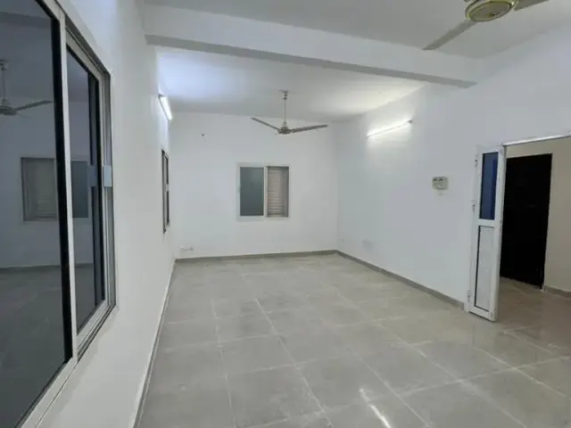 Appartement  F4 à louer à wadajir 3