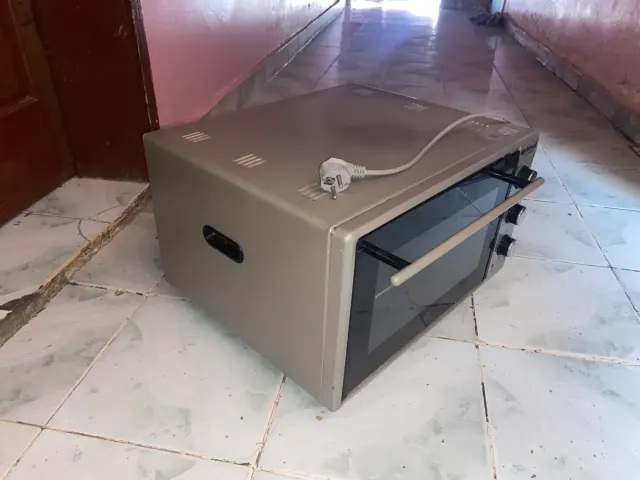 FOUR A VENDRE
