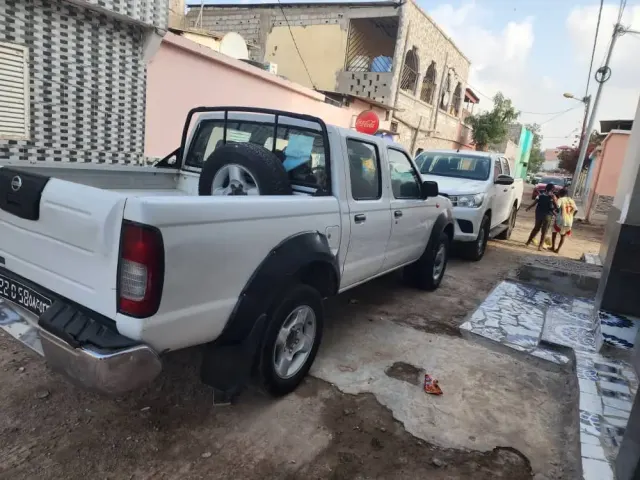 Nissan Hardbody d22 2012