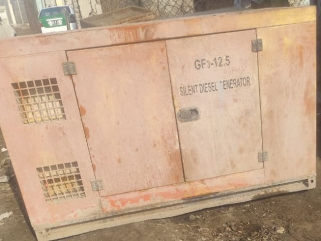 Groupe électrogène diesel insonorisé GF3-12.5 - photo 2 sur 2