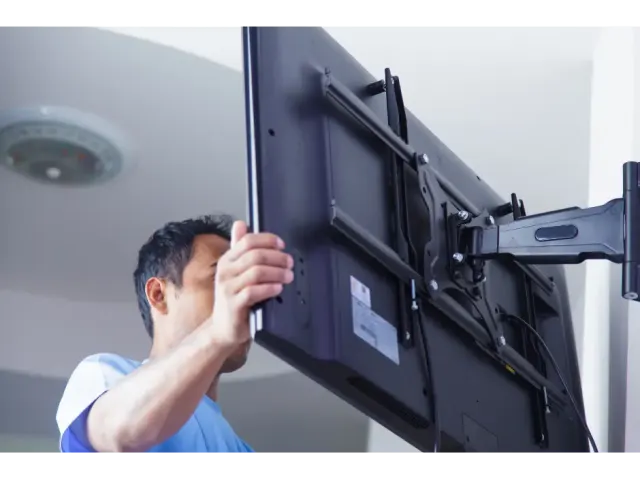 Service d'installation de TV au mur a domicile - photo 2 sur 2