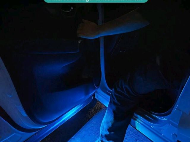 Accessoires auto : pare-soleil, bande LED, kit volant 6 pièces - photo 8 sur 8
