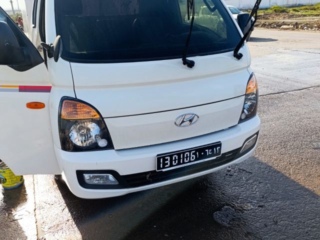 🚚 Hyundai Porter II / H100 (2018) – 61 450 KM – Excellent État - photo 2 sur 4