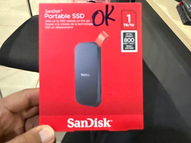 SanDisk Portable SSD 1 To - neuf sous emballage