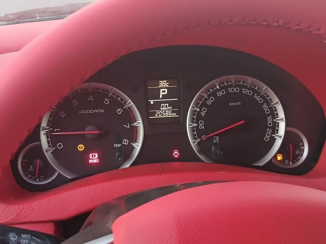 Suzuki Swift blanche automatique - photo 3 sur 8